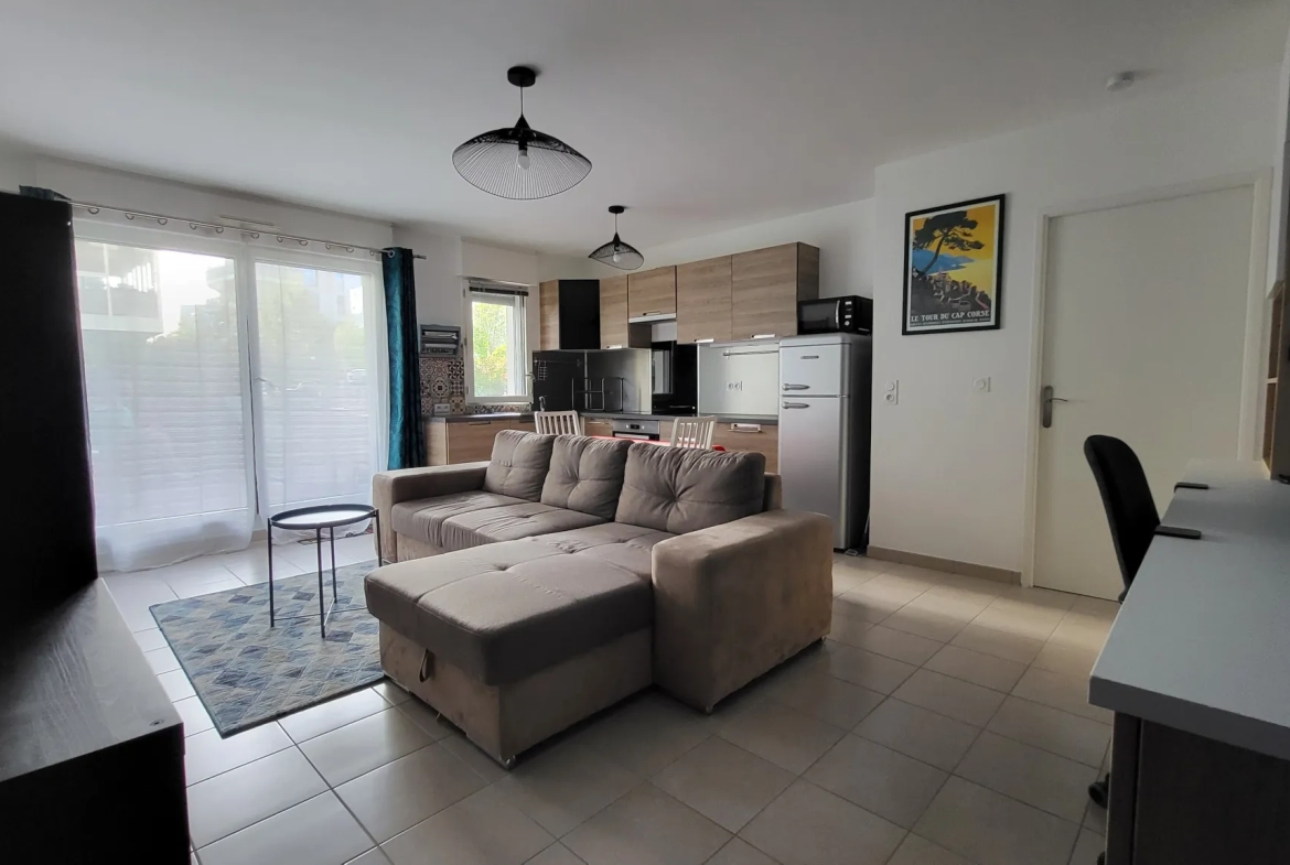 Appartement Deux Pièces avec Jardin Exposé Sud-Ouest à Petit Nanterre 