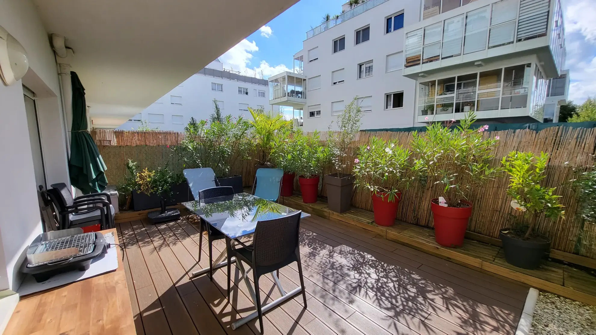 Appartement Deux Pièces avec Jardin Exposé Sud-Ouest à Petit Nanterre 