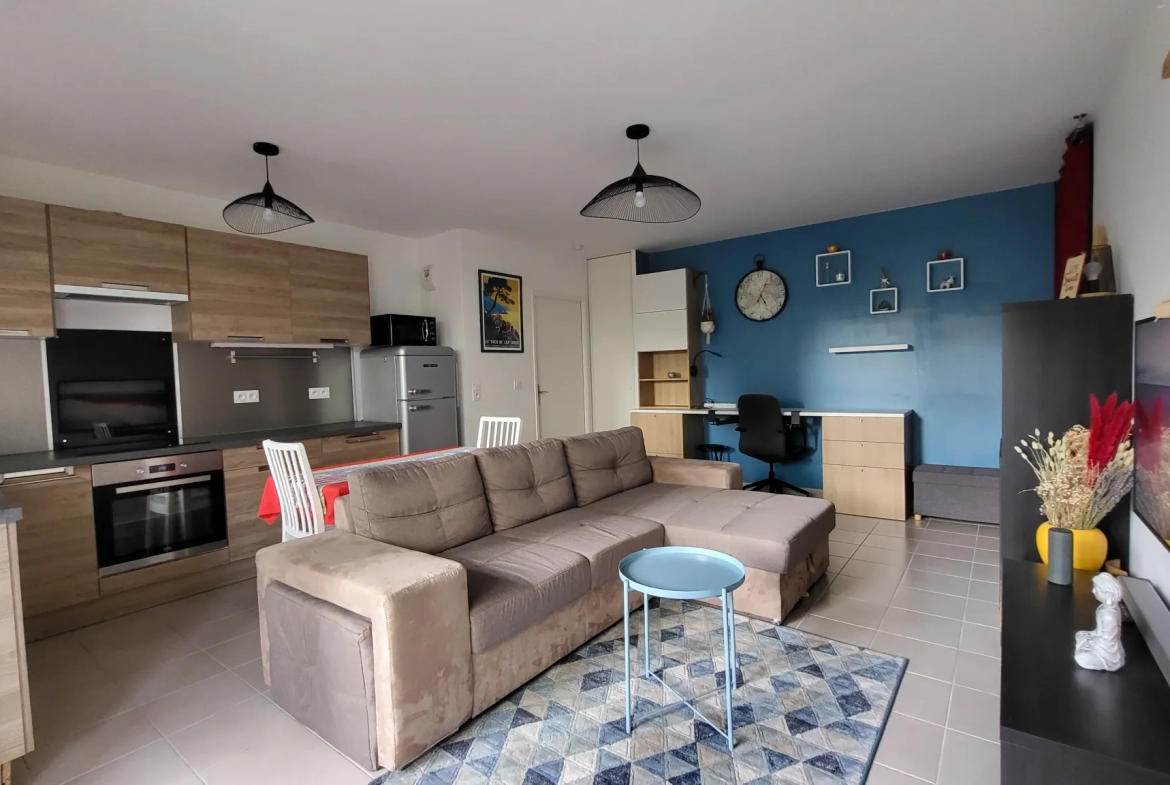 Appartement Deux Pièces avec Jardin Exposé Sud-Ouest à Petit Nanterre 