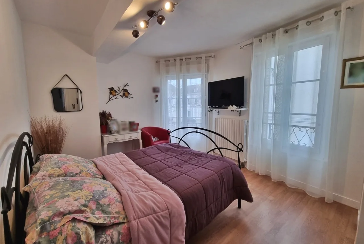 Maison de bourg rénovée à Bray-sur-Seine 