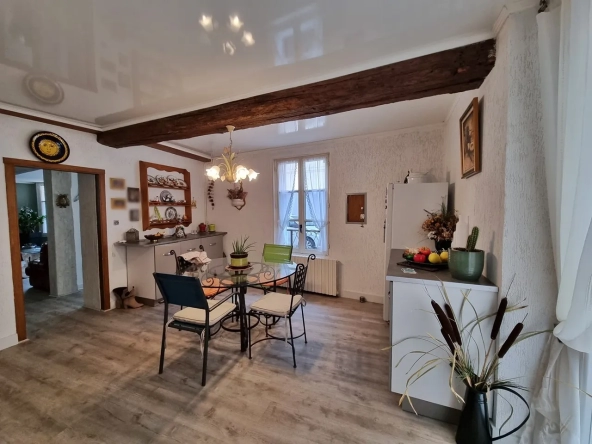 Maison de bourg rénovée à Bray-sur-Seine 