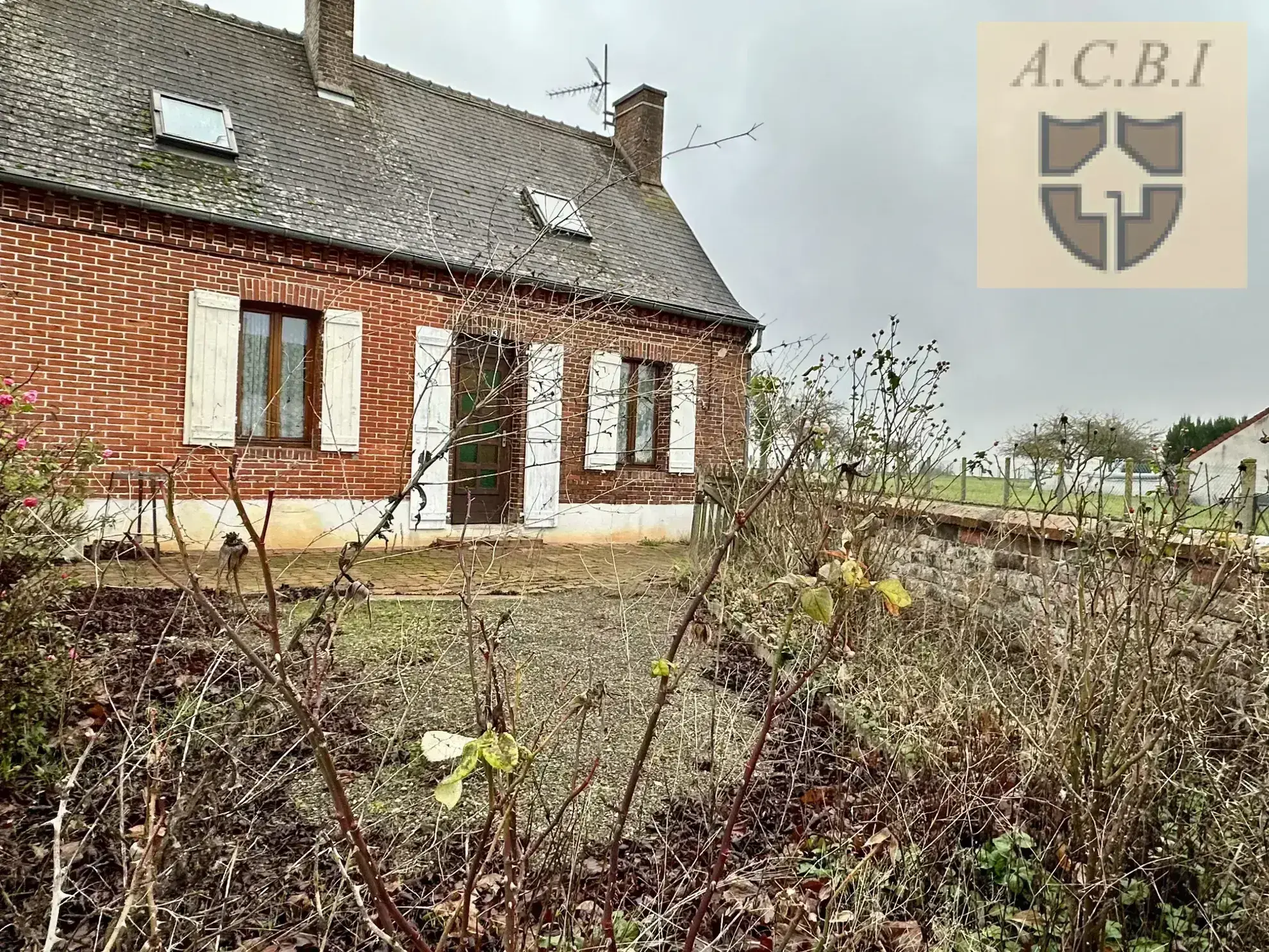 Maison en Brique Rouge à 16 km À l'Ouest de Châteaudun 