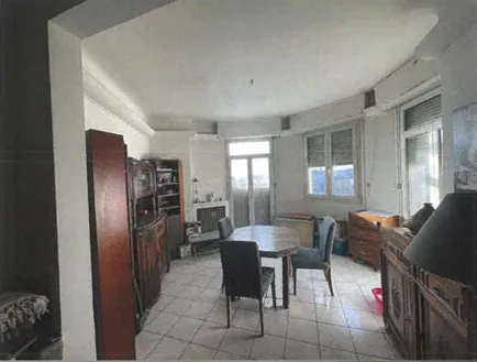 Appartement avec 3 pièces à acheter à Toulon 