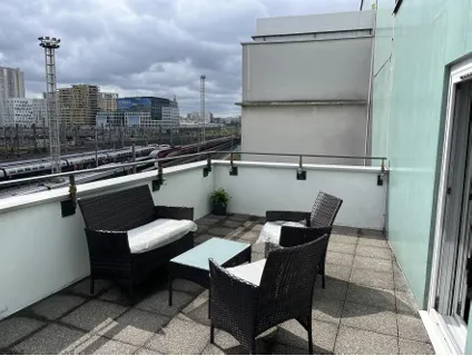 Studio de 19m2 à Paris 18 avec Terrasse et Parking 