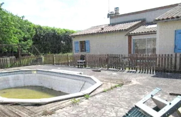 Vente villa F4 130m2 avec piscine à Saint-Maurice-La-Clouère