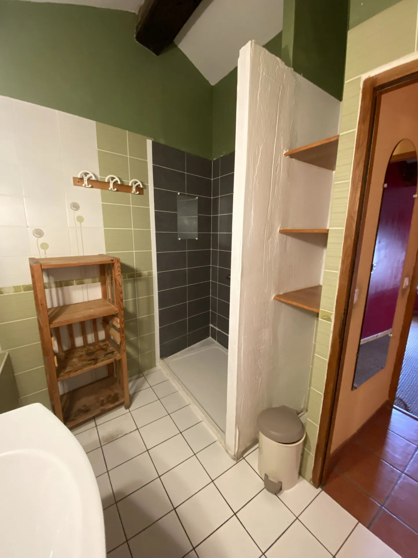 Appartement Charmant avec Vue sur les Montagnes au Boulou 