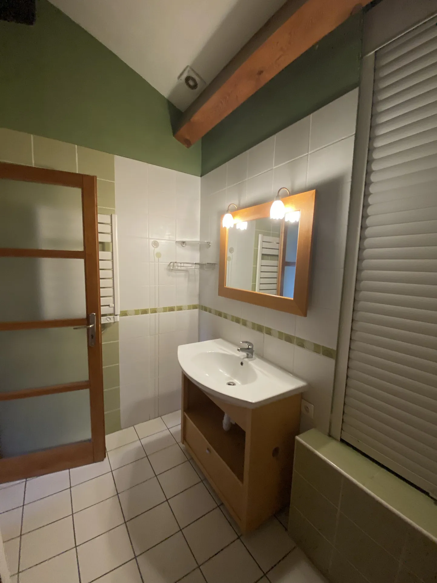 Appartement Charmant avec Vue sur les Montagnes au Boulou 