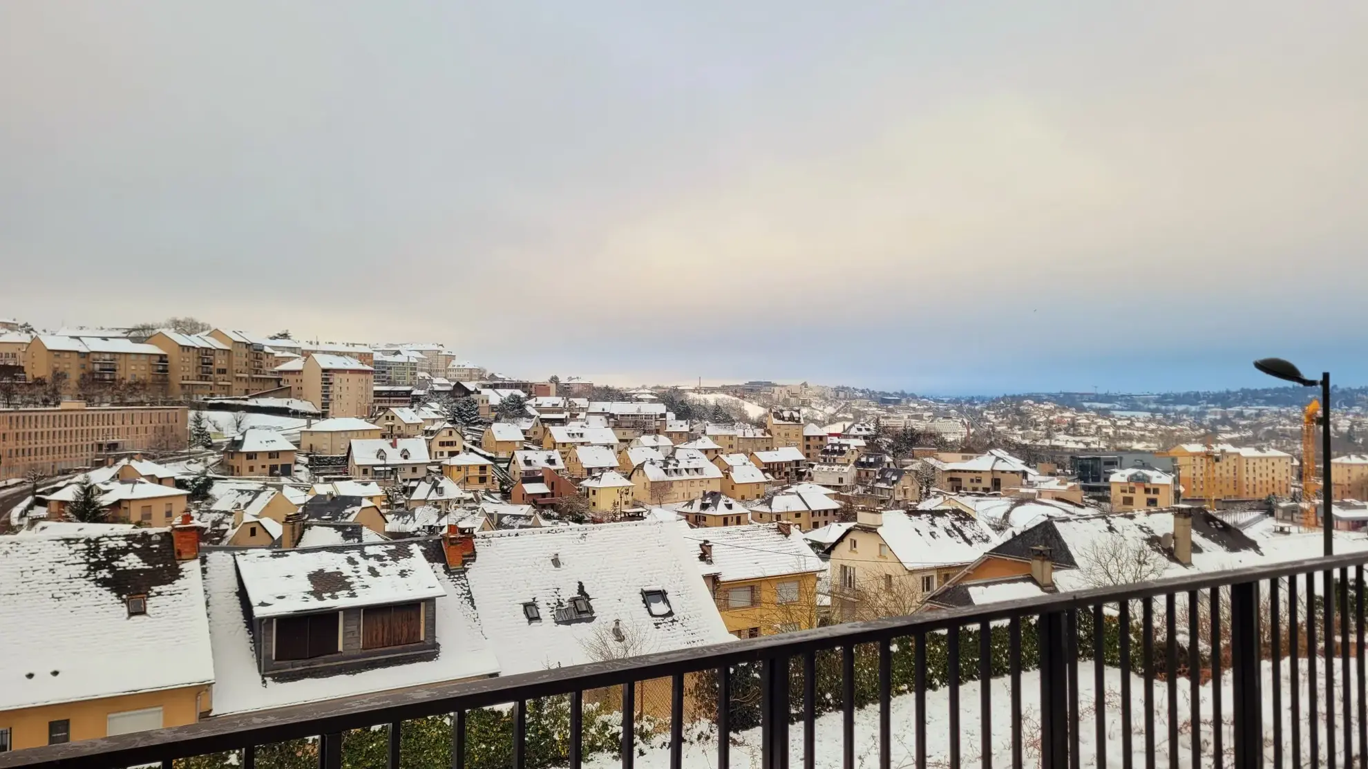 Appartement de type 3 avec balcon, lumineux et une vue dégagée 