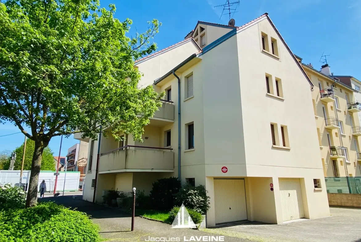 METZ - Appartement 4 pièces avec garages 