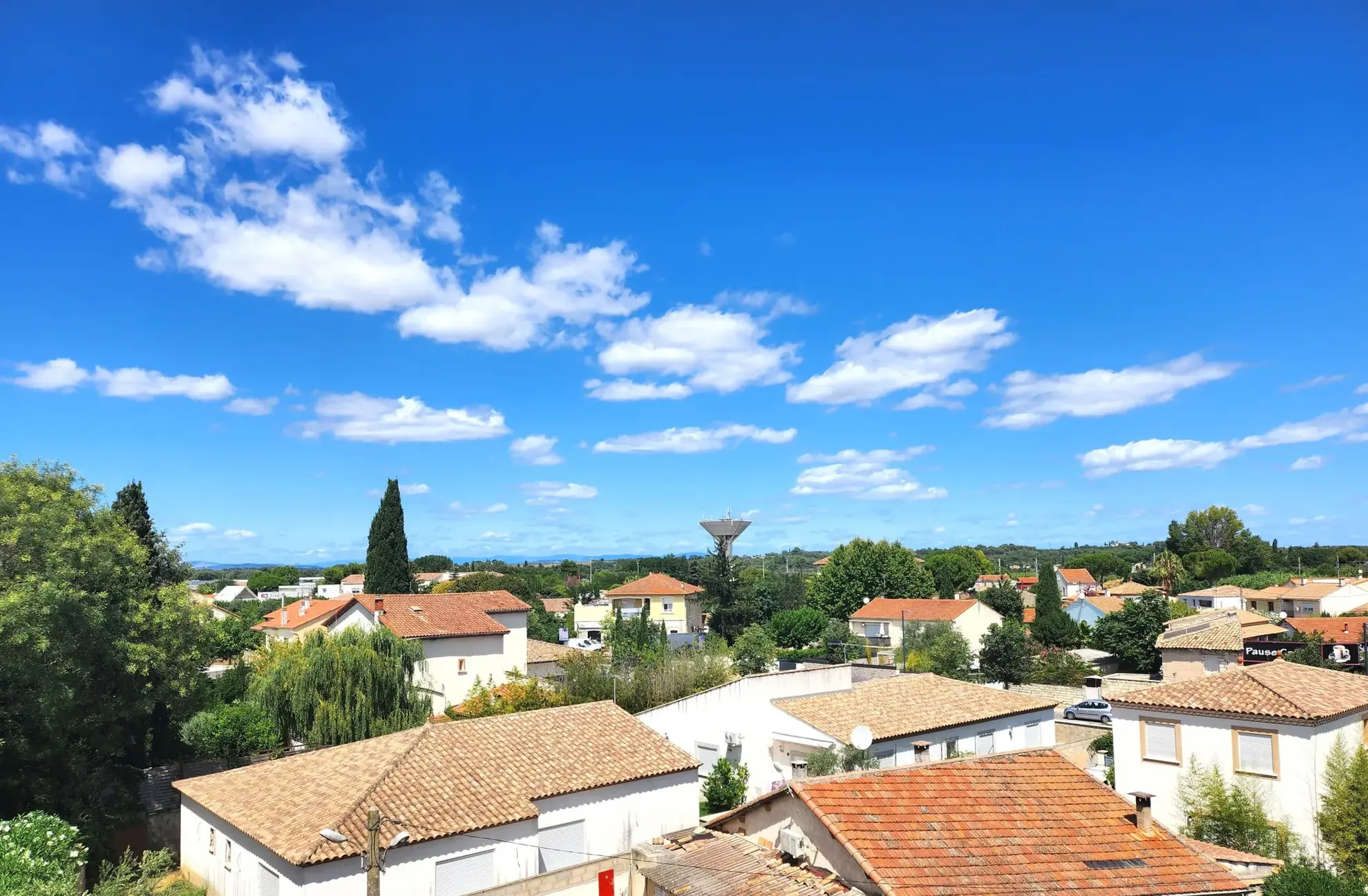 Appartement T3 rénové avec double balcon à Lunel 