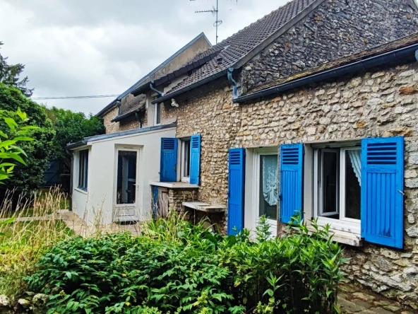 Maison à Sainville - 3 chambres - Classe F 