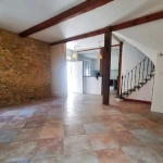 Maison de village rénovée à Ginestas avec terrasse