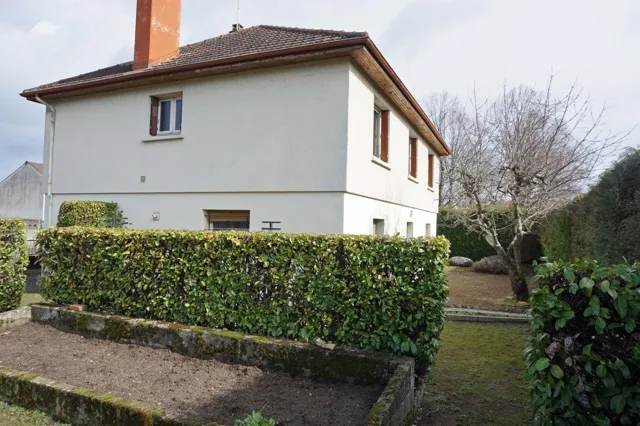 House near city center of Paray le Monial 