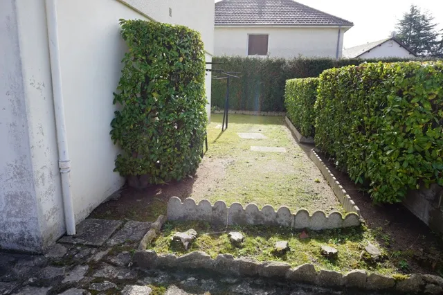 House near city center of Paray le Monial 