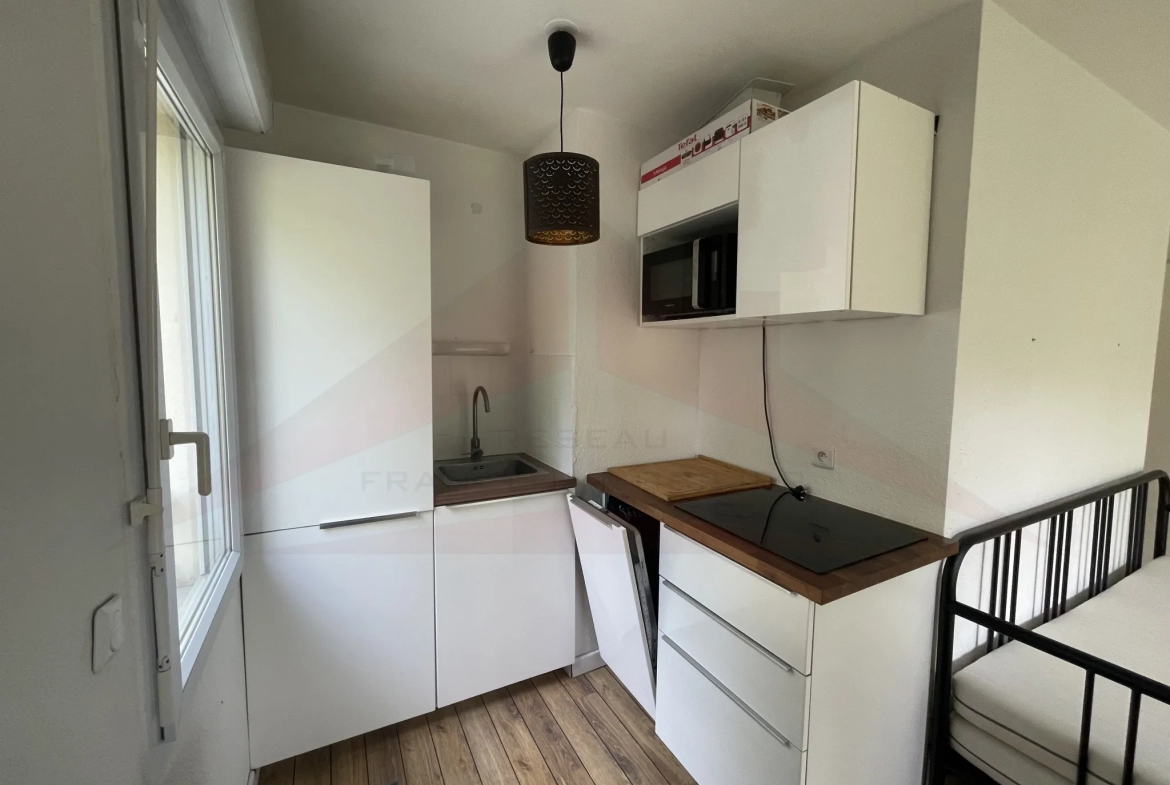 Appartement 37m2 avec terrasse à Montpellier Arceaux 