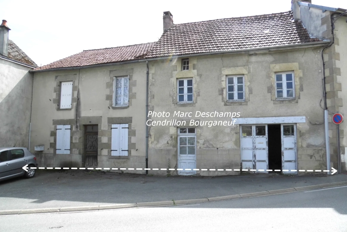 Maison de village mitoyenne, 5 chambres à St-Dizier Leyrenne 