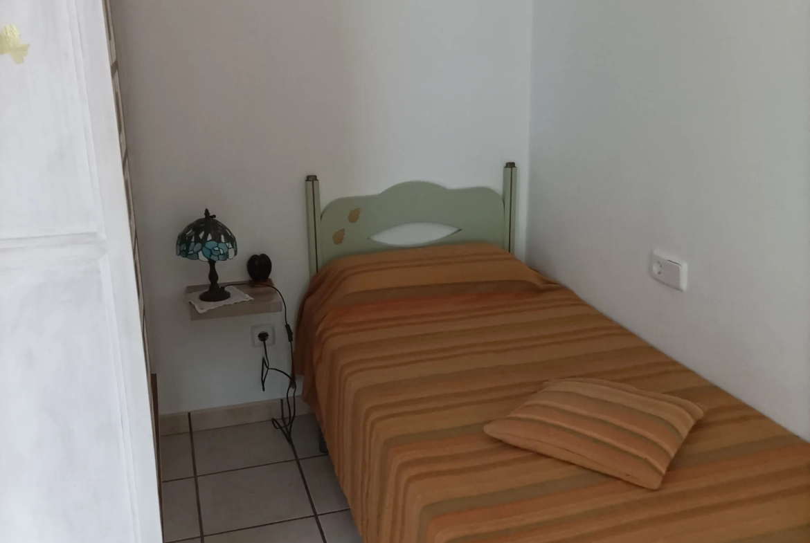 Appartement de 3 chambres avec terrasse à vendre à Roses 