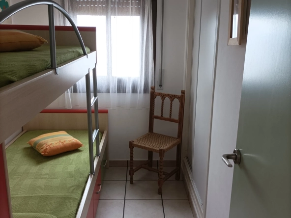 Appartement de 3 chambres avec terrasse à vendre à Roses 