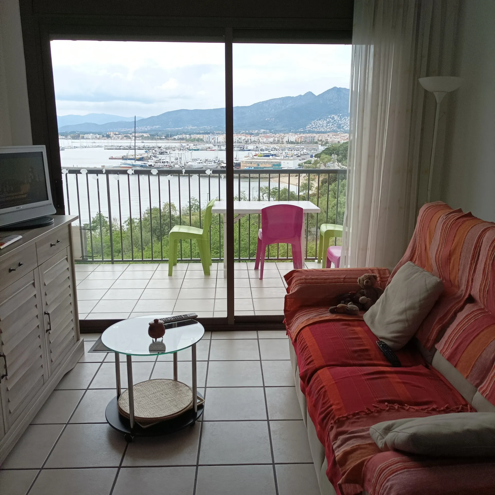 Appartement de 3 chambres avec terrasse à vendre à Roses 