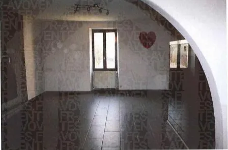Vente maison Léaz - 143m2 - 110 000 euros 