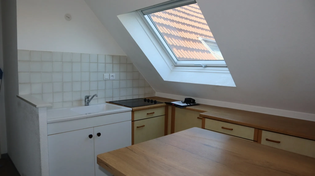 Appartement de type F1, dernier étage à Altkirch (68130)