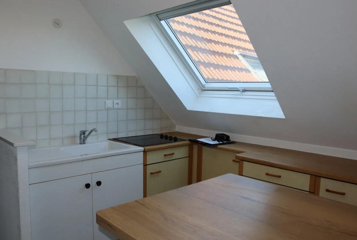Appartement de type F1, dernier étage à Altkirch (68130) 