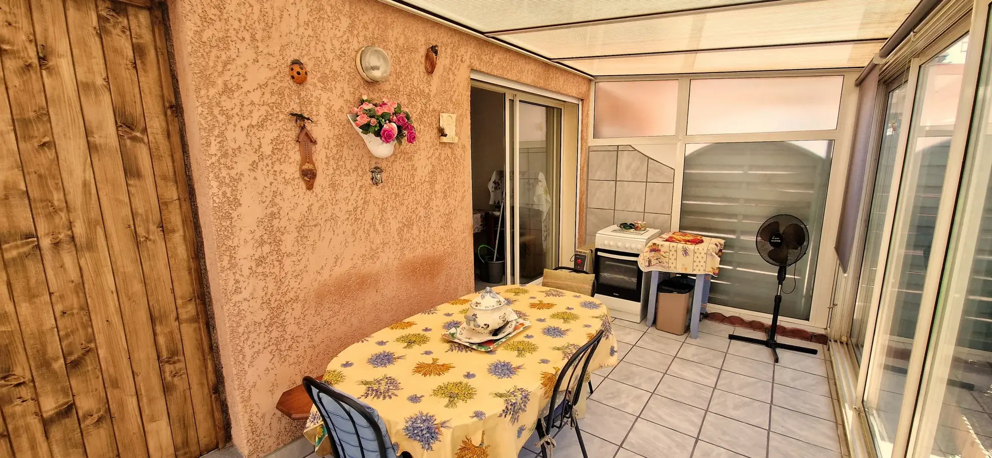 Maison en vente au Grau D'Agde, 3 chambres, terrasse, garage 