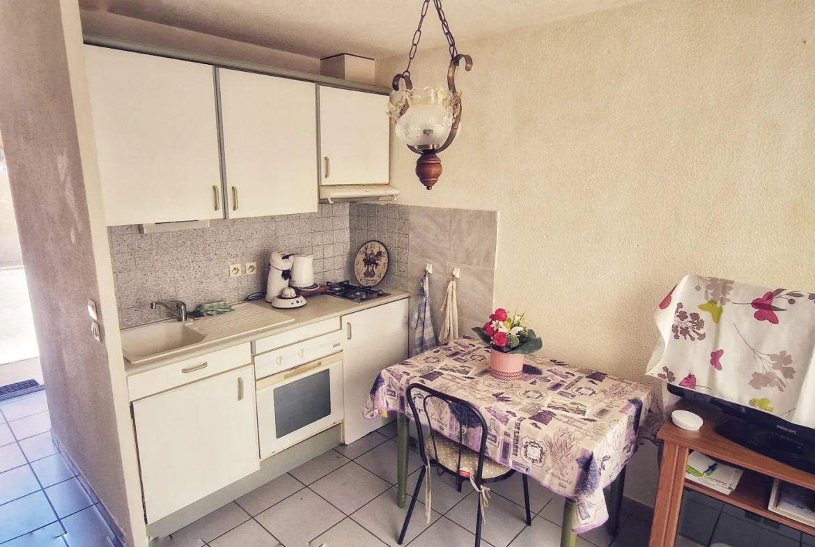 Maison en vente au Grau D'Agde, 3 chambres, terrasse, garage 