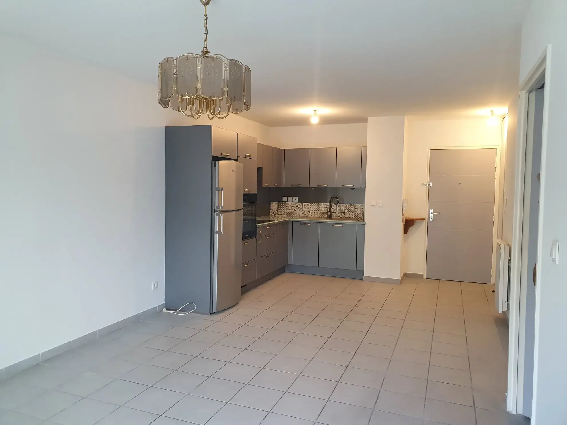 Grand appartement avec terrasse à Solliès-Pont - 230,000€ 