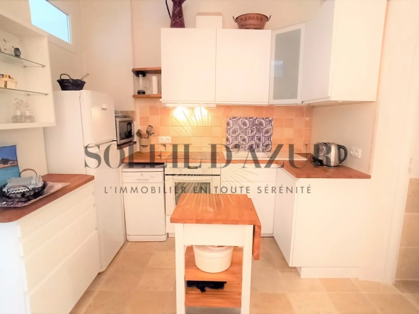 Bel appartement de type 3 traversant à La Ciotat 