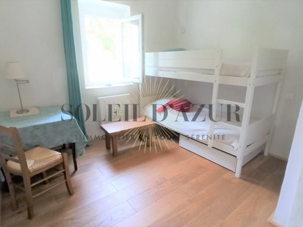 Bel appartement de type 3 traversant à La Ciotat 