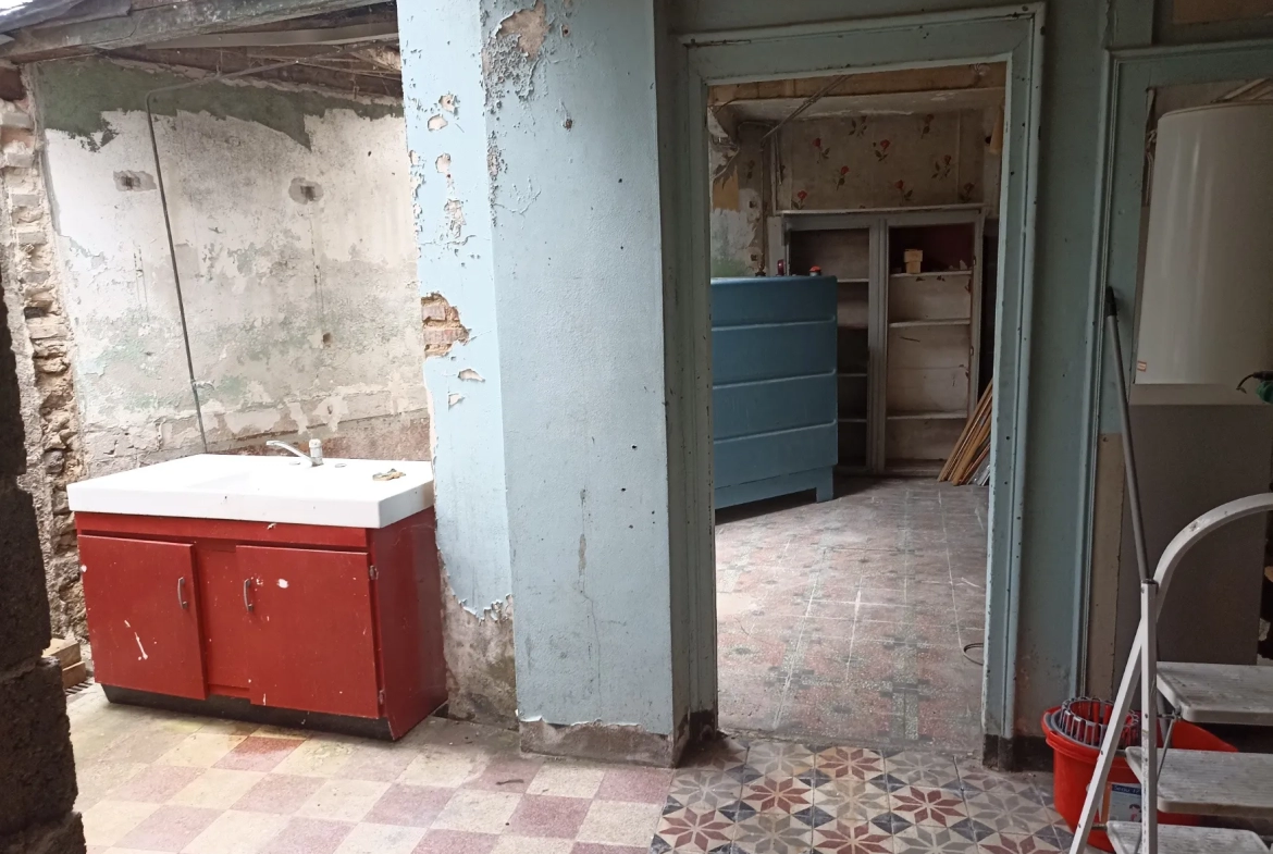 Appartement en centre-ville de Noyen sur Sarthe 