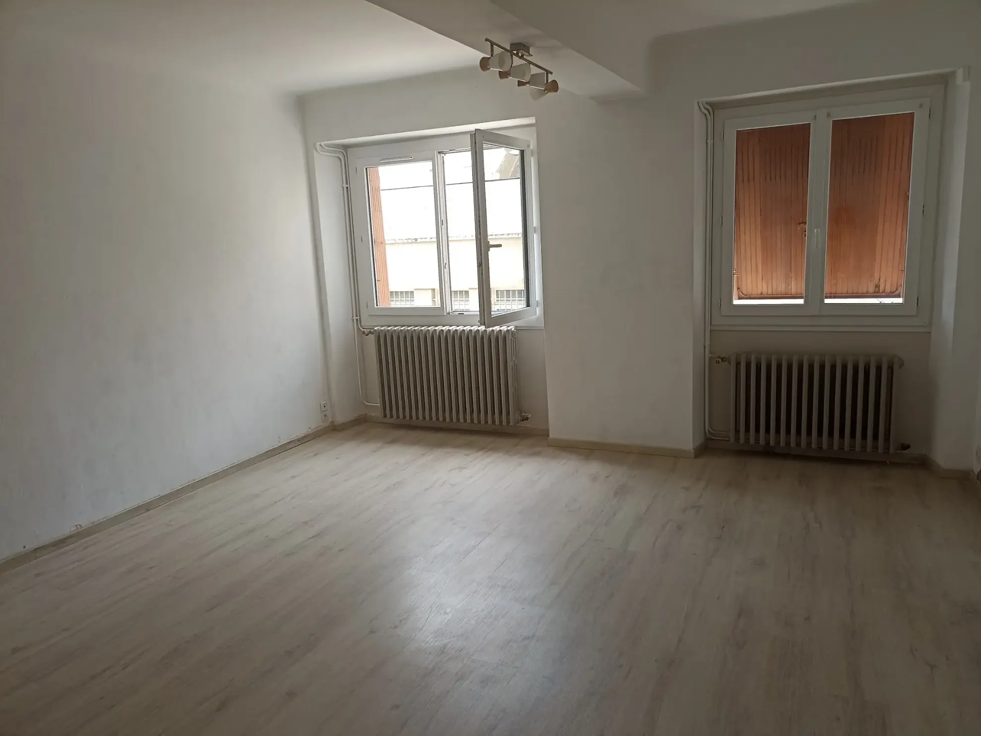 Appartement en centre-ville de Noyen sur Sarthe 