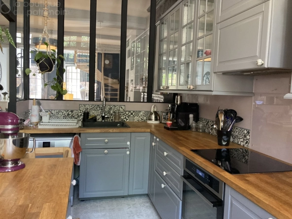 Maison de Ville Rénovée de 113m2 à Bazas 