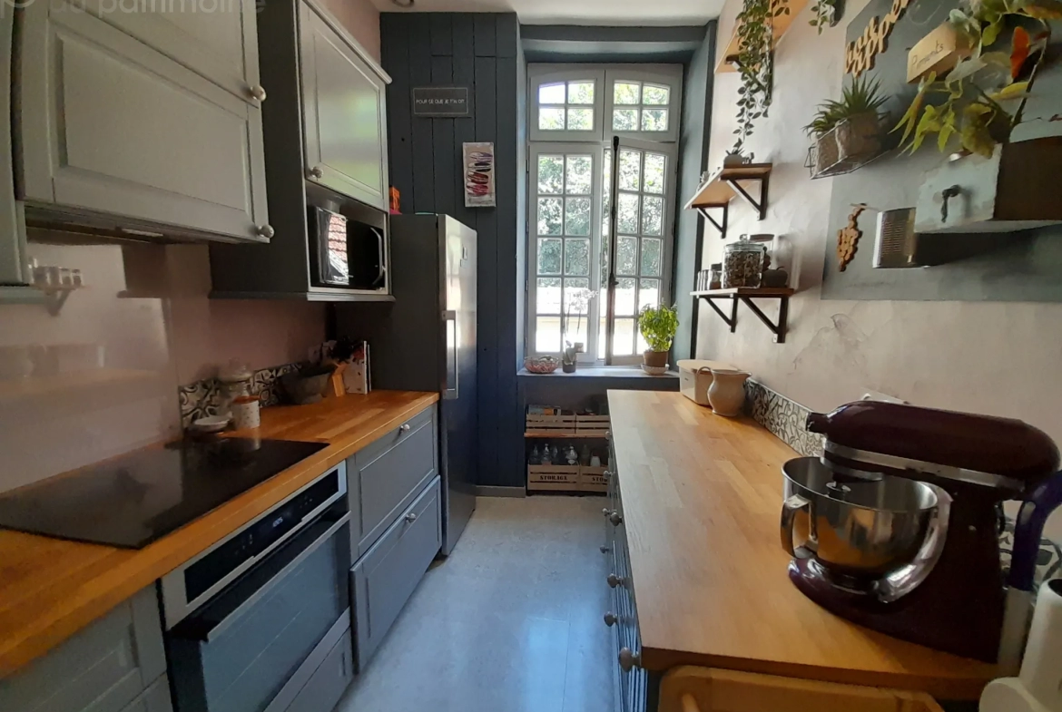Maison de Ville Rénovée de 113m2 à Bazas 