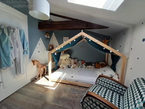 Maison de Ville Rénovée de 113m2 à Bazas 