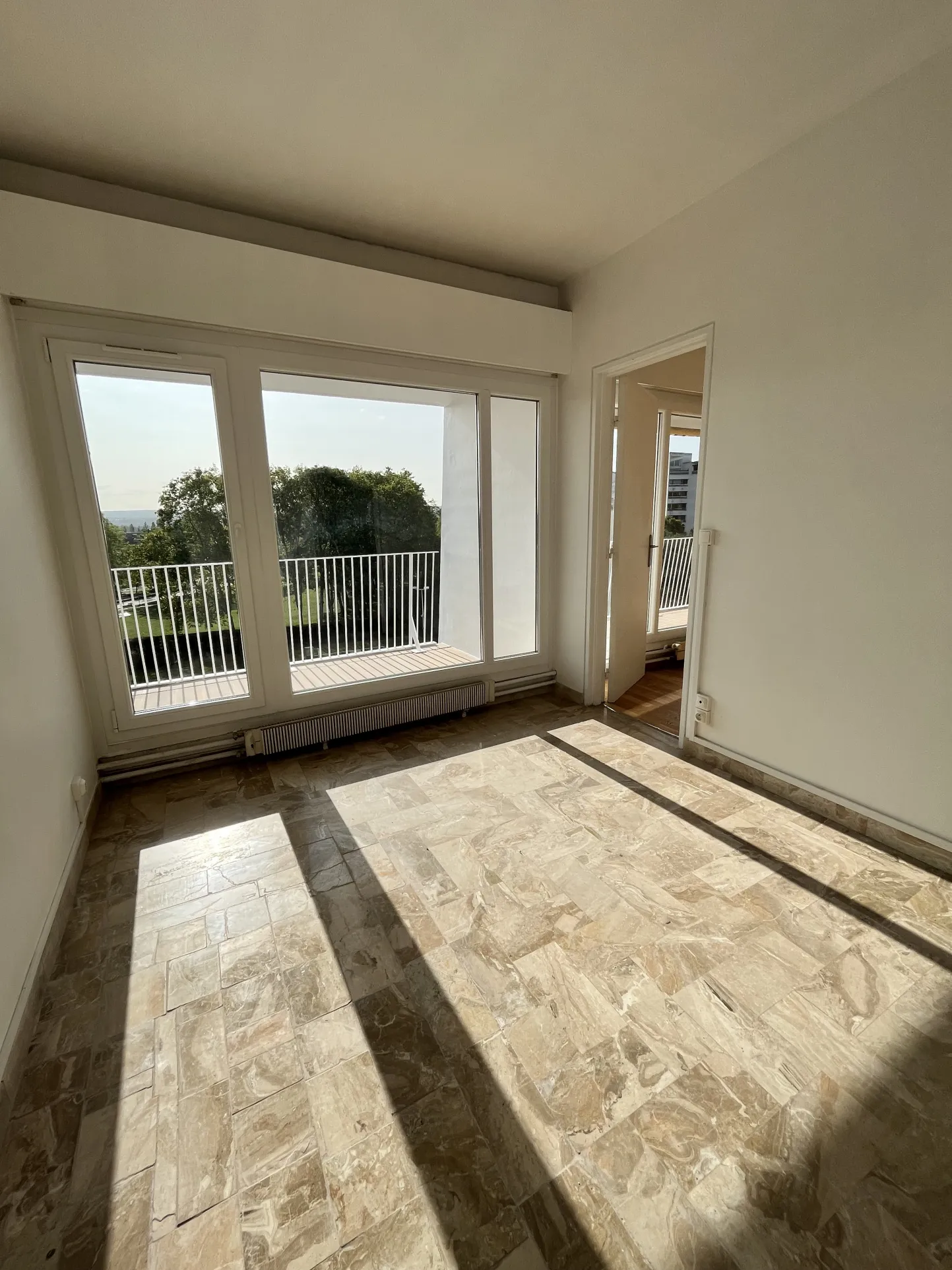 Appartement F2 Cergy Préfecture 