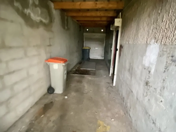 Maison Semi-Individuelle à Hautmont avec Terrain à Aménager 