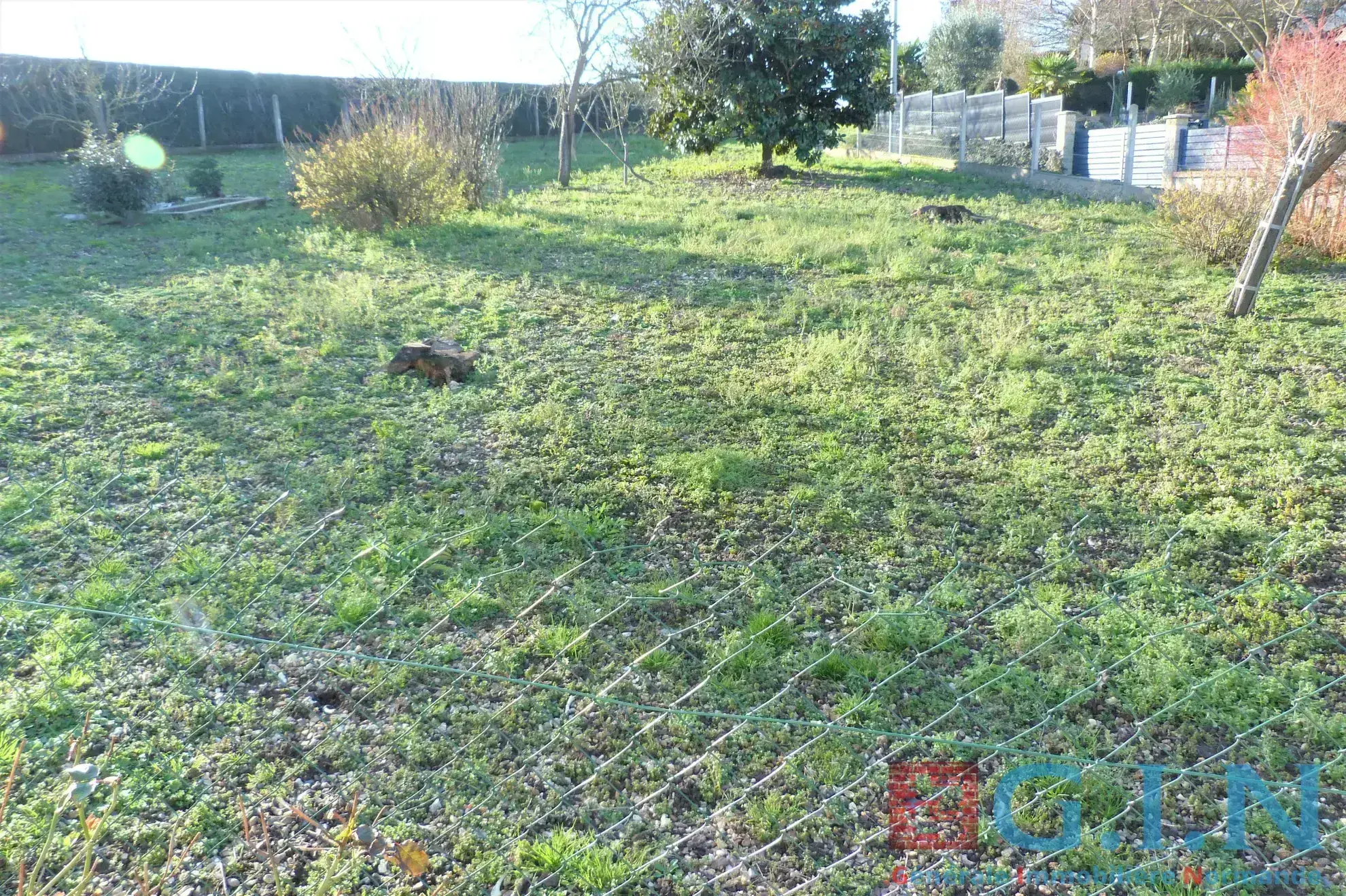 Terrain à bâtir à Jumièges - 730 m2 - Certificat d'urbanisme positif 