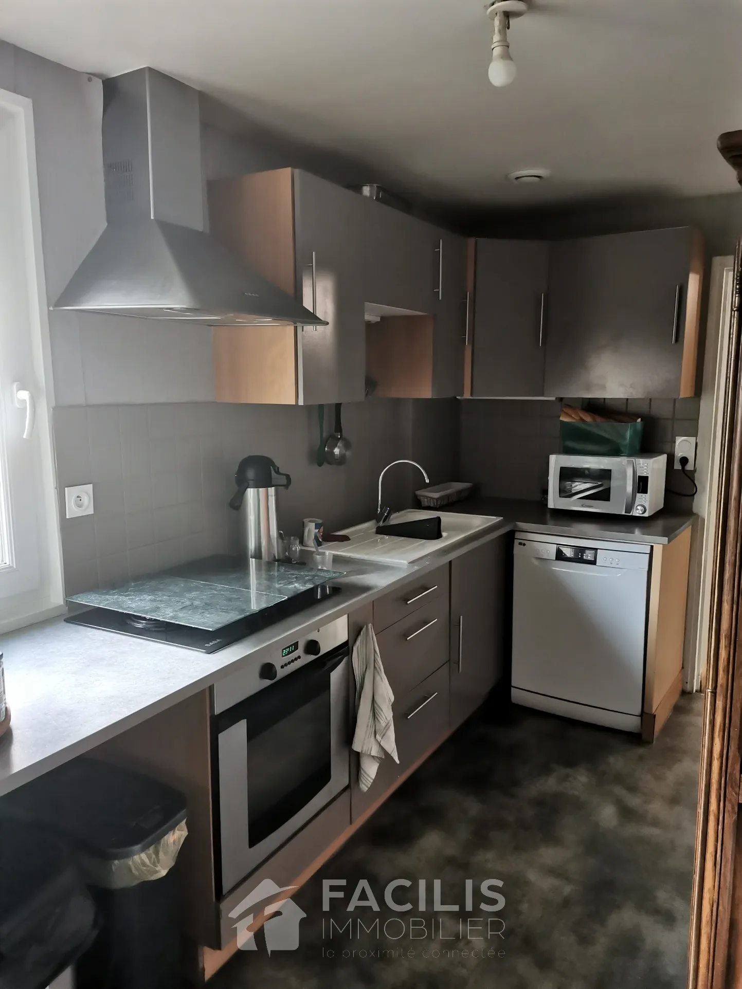 Maison pleine de charme avec 3 chambres à Ste opportune 