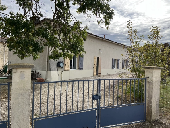 Maison en pierre 5 chambres à Semens