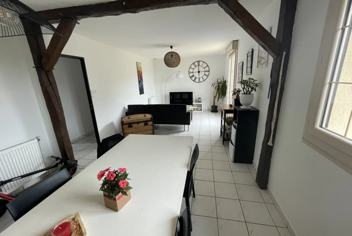 Maison à vendre à Noyant proche du centre 