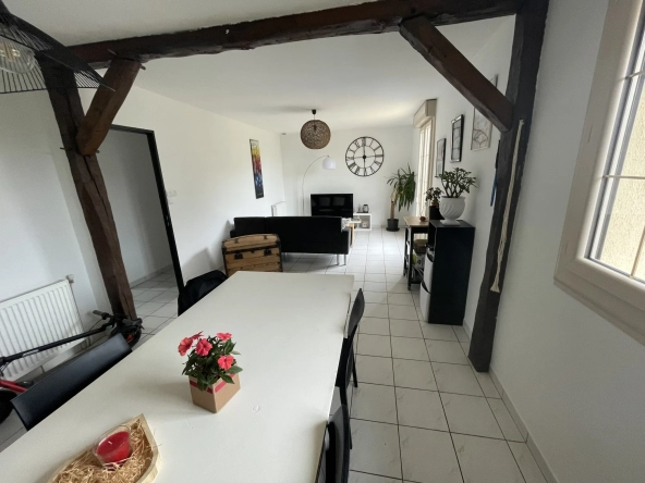 Maison à vendre à Noyant proche du centre 