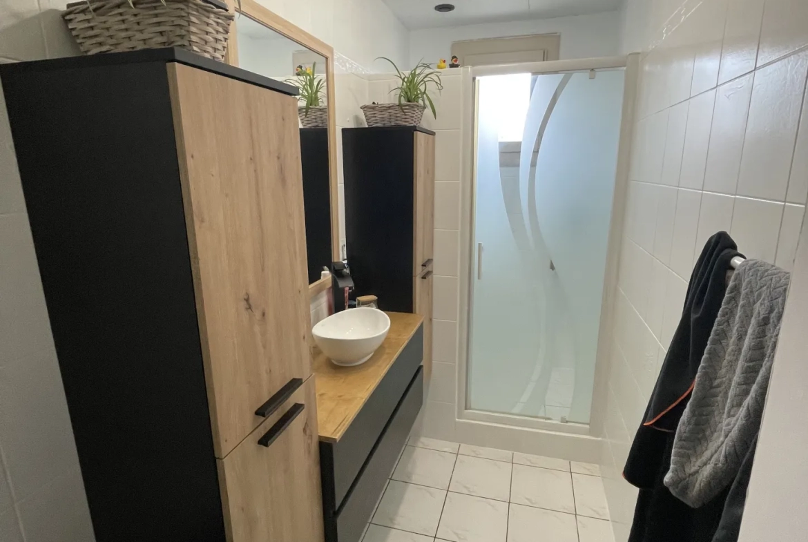 Maison à vendre à Noyant proche du centre 