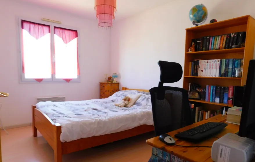 Villa de plain-pied avec garage sur une parcelle de 1000 m2 à Saint-Nazaire-d'Aude 