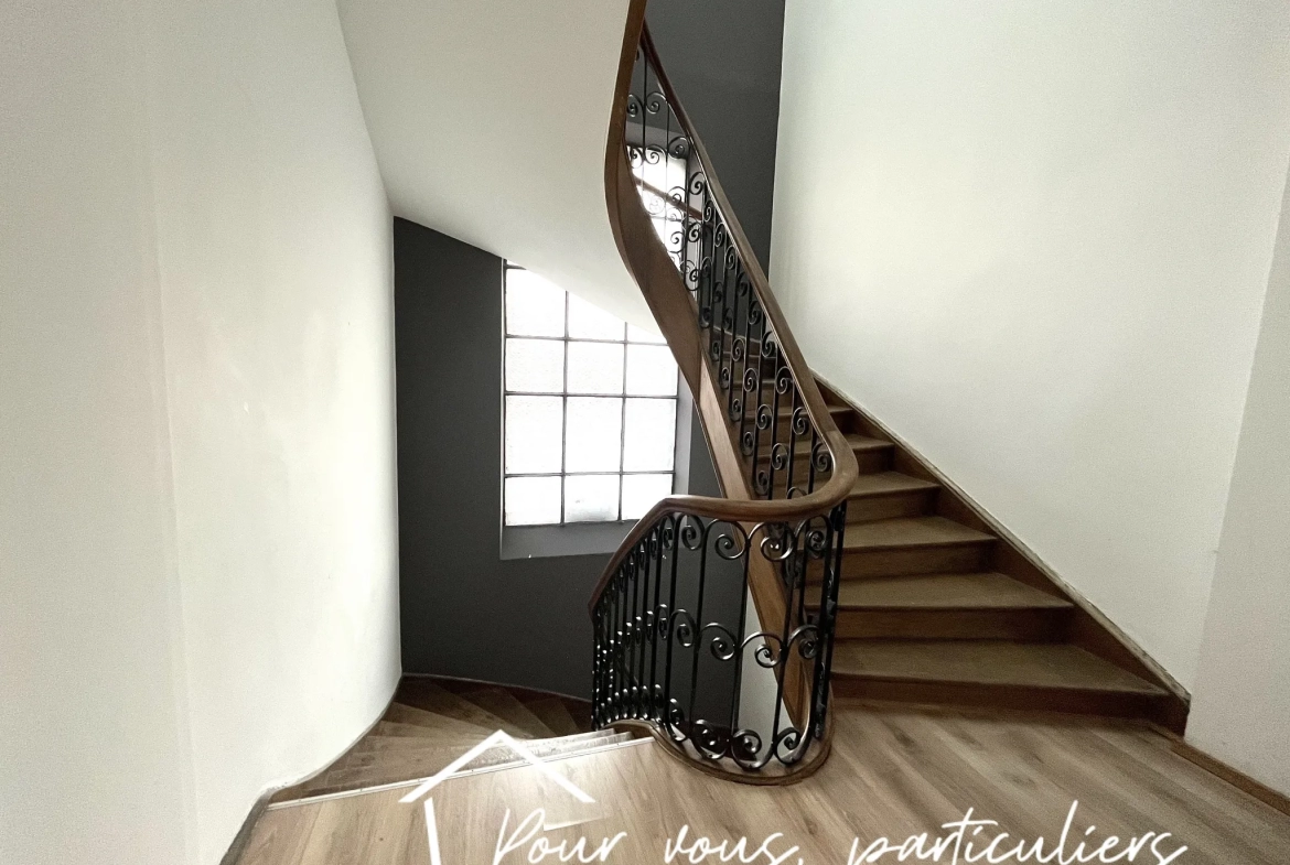 Appartement de 42m2 avec 1 chambre, parking et cave à Croix 