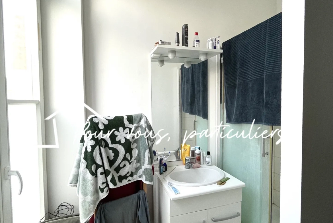 Appartement de 42m2 avec 1 chambre, parking et cave à Croix 