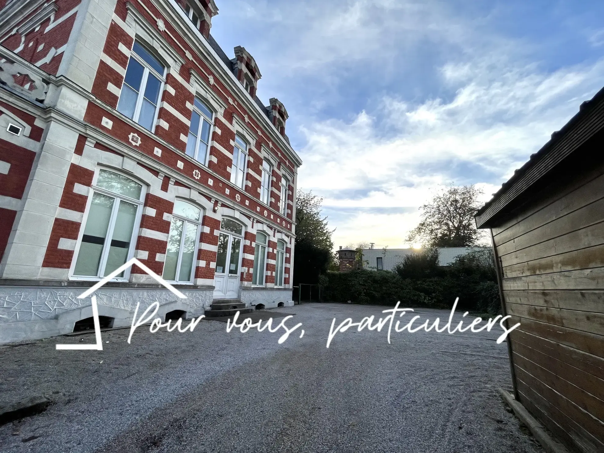 Appartement de 42m2 avec 1 chambre, parking et cave à Croix 