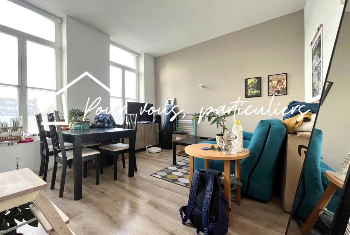 Appartement de 42m2 avec 1 chambre, parking et cave à Croix 