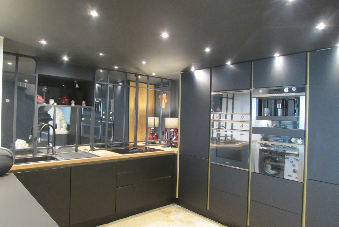 Maison entièrement rénovée type Loft à Sommières 